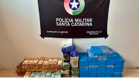Operação policial prende homem com mais de R$ 800 mil e 60 kg de drogas em SC