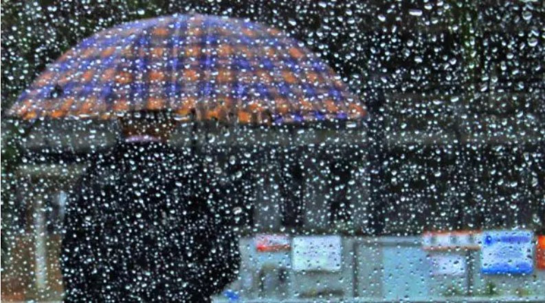 Frente fria provoca chuva intensa em SC; confira a previsão do tempo para a semana