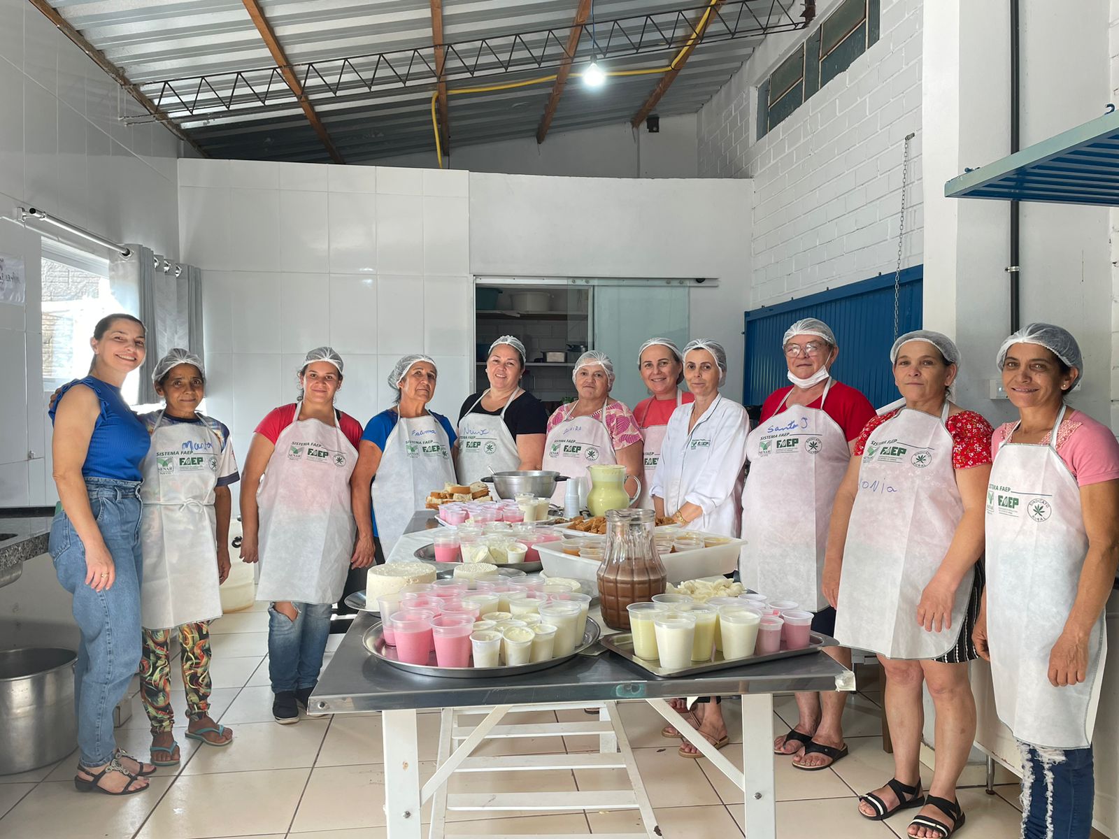 CRAS promove curso de derivados de leite para mães