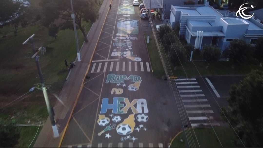 Rua Saldanha da Gama vira cartão-postal da Copa após dias de trabalho em Dionísio Cerqueira