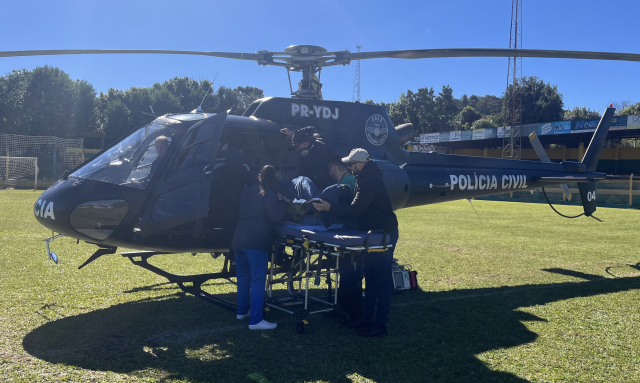SAER-Fron transfere paciente vítima de AVC de São José do Cedro para Chapecó