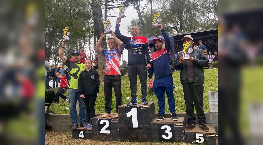 Pilotos da Tri-Fronteira participam de mais uma etapa da Copa Oestina de Veloterra