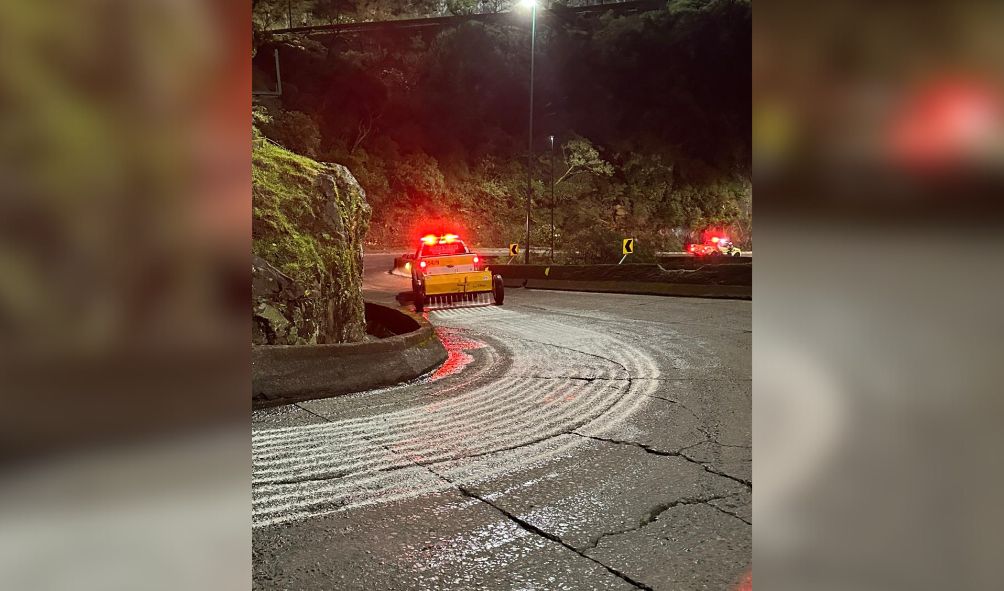 Cerca de 500 kg de sal são espalhados na Serra do Rio do Rastro