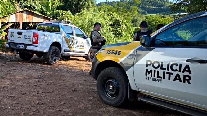 Homem morre após surto psicótico em comunidade