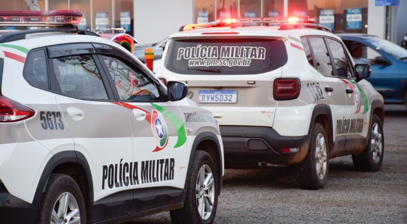 Perseguição policial no centro termina com fuga para a Argentina