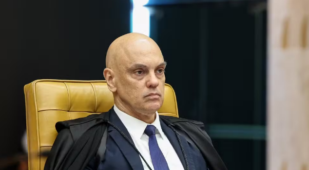 Ministros de Lula e do STF criticam decisão de Moraes sobre passaporte de Flávio Bolsonaro