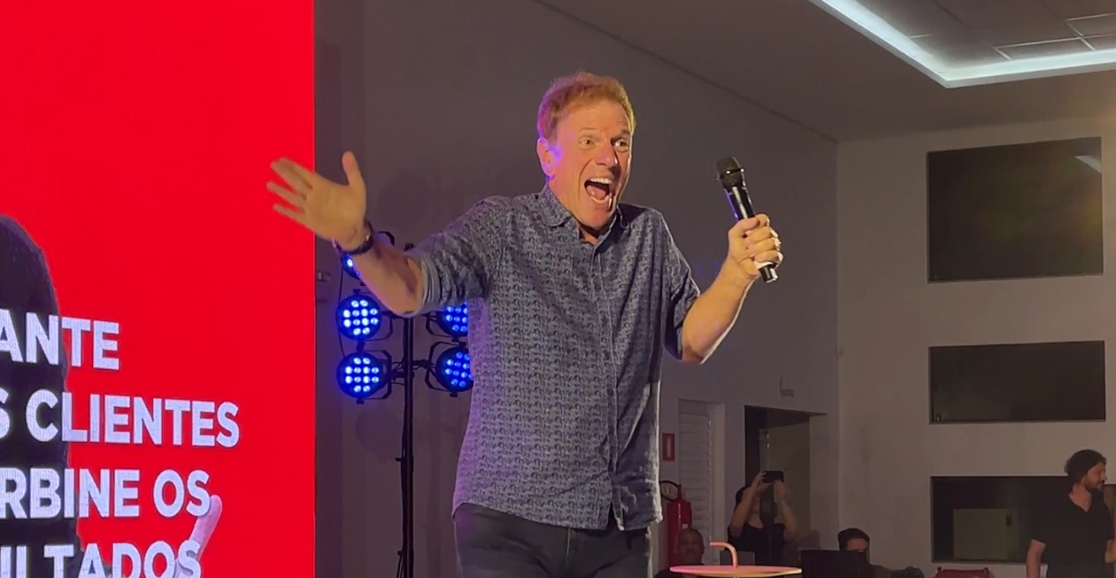 Palestra com Ciro Bottini atrai público e inspira profissionais de vendas