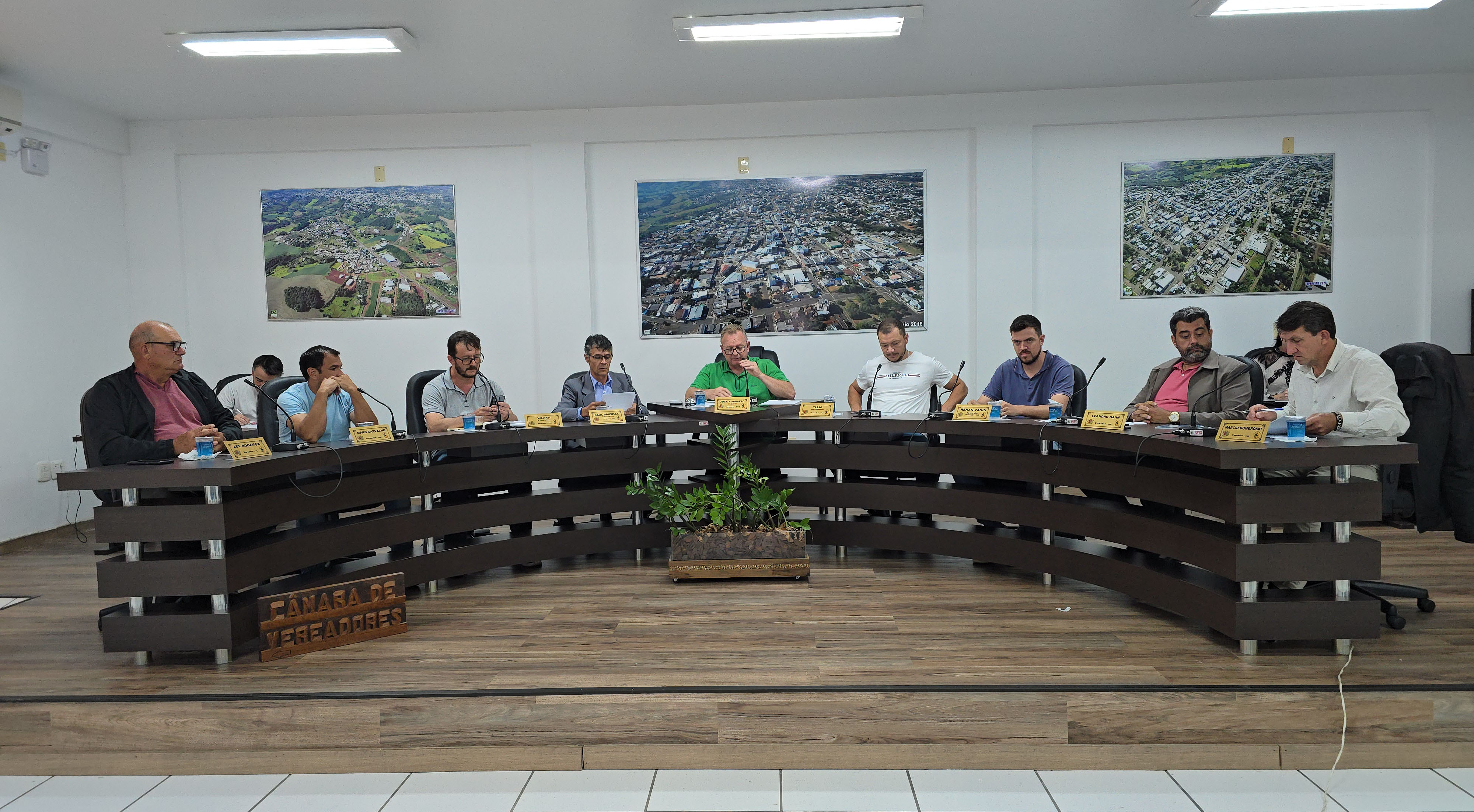 Câmara de Vereadores realiza sessão ordinária com pauta livre