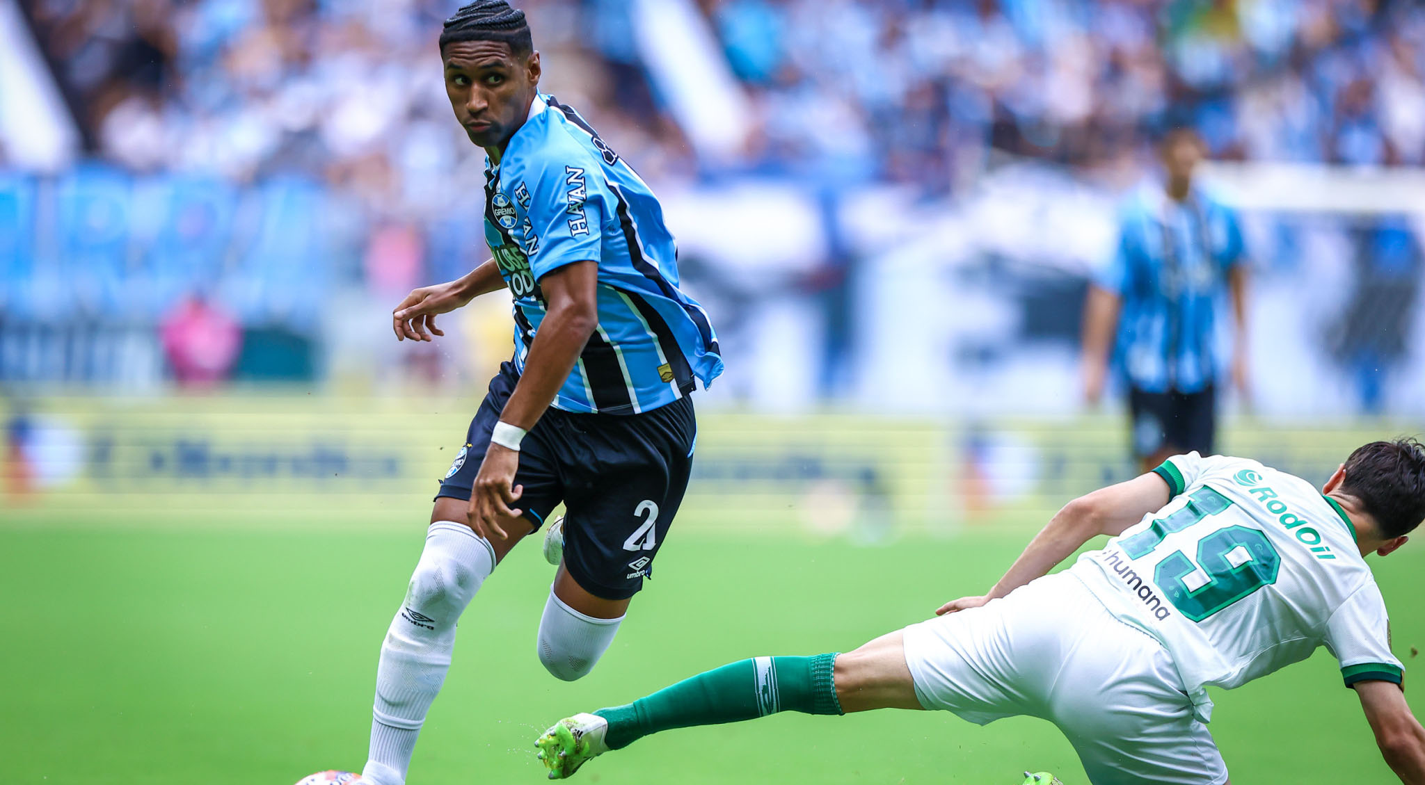 Grêmio empata com o Juventude na ida da semifinal do Gauchão