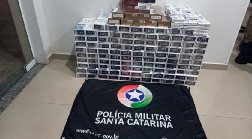Homem é flagrado com produtos de contrabando
