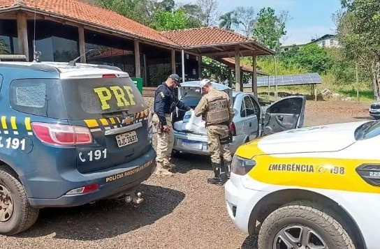 Carga de pesticida proibido no Brasil é apreendida na BR-158 no Oeste de SC