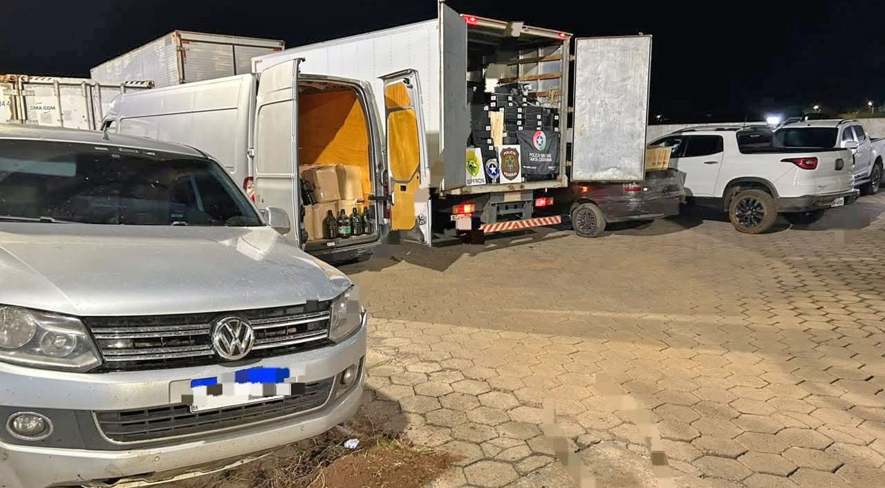 Apreensão milionária de vinhos e azeites termina com quatro presos na fronteira