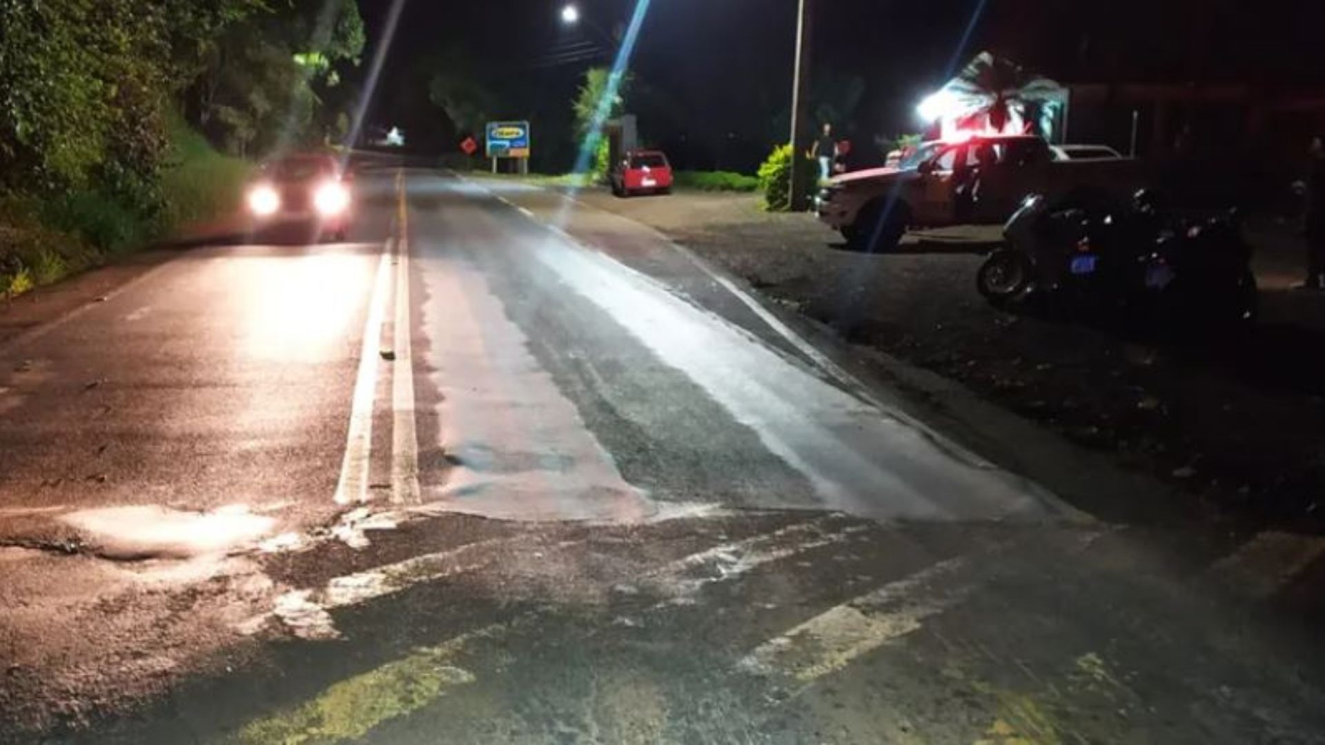 Colisão entre motos deixa três feridos