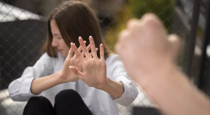 Mais de 600 mulheres recorrem à Justiça por proteção contra violência doméstica a cada semana