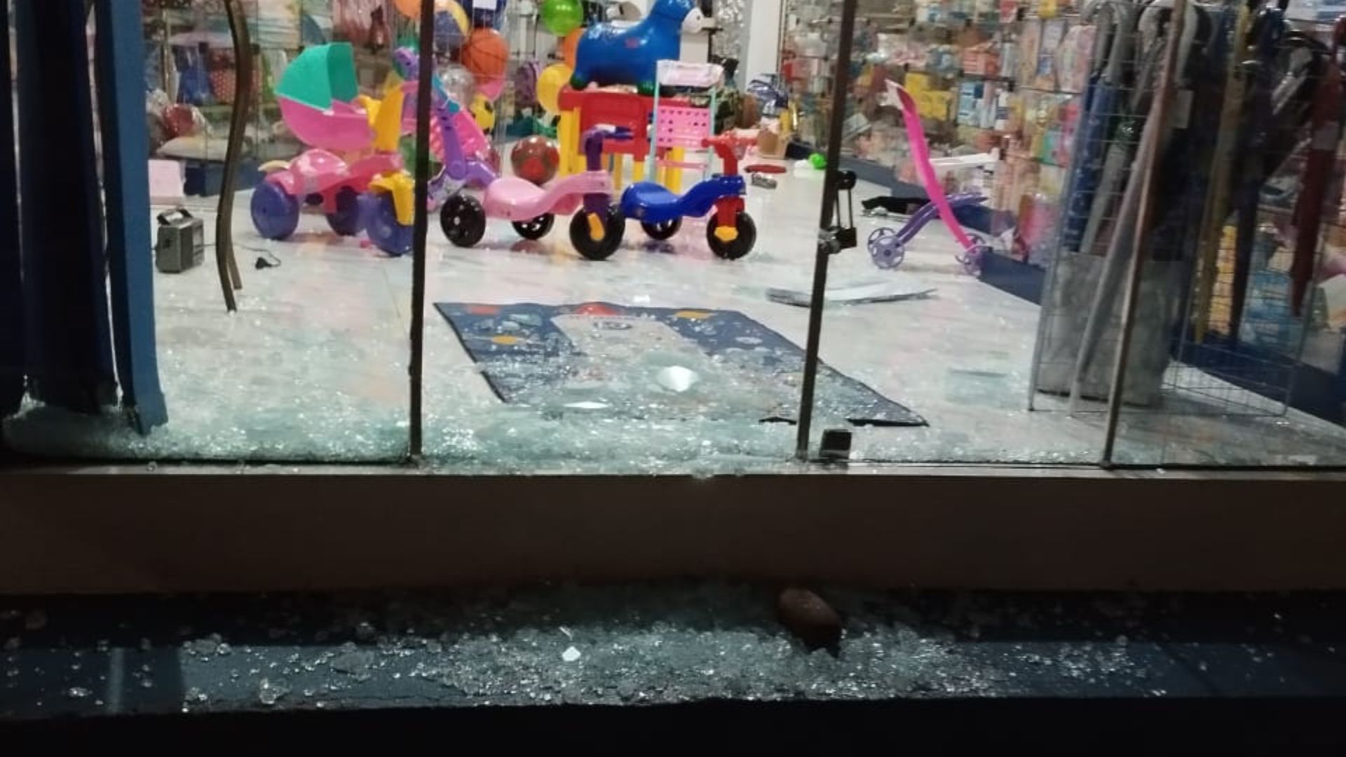 Furto em estabelecimento comercial é registrado no centro da cidade