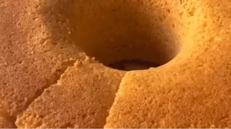 Bolo de Fubá com apenas 4 ingredientes; Confira