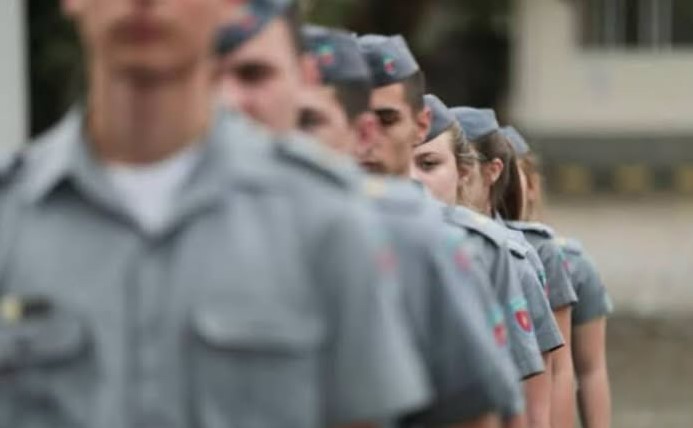 Justiça determina afastamento de 39 militares de escolas cívico-militares