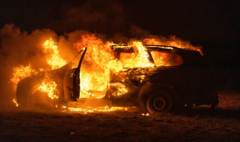 Incêndio criminoso em frigorífico resulta em prisão no Oeste de SC