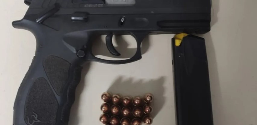Ação policial apreende arma usada em crime de ameaça e disparos