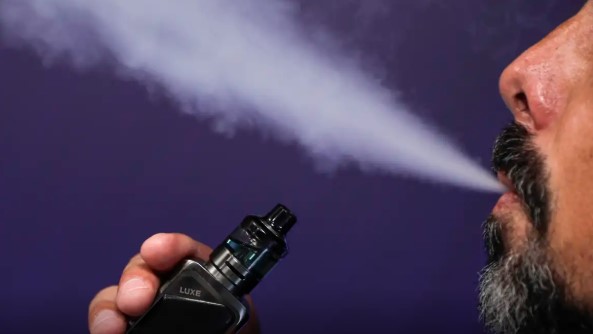 Dia Mundial sem Tabaco alerta para uso de cigarros eletrônicos