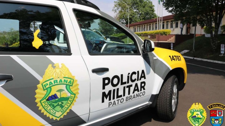 Veículo furtado é recuperado