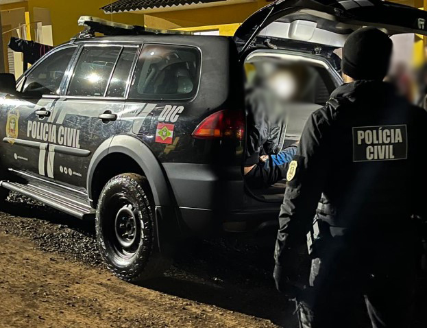 Foragido por homicídio, roubo e furto é capturado durante operação contra facção criminosa no Oeste de SC