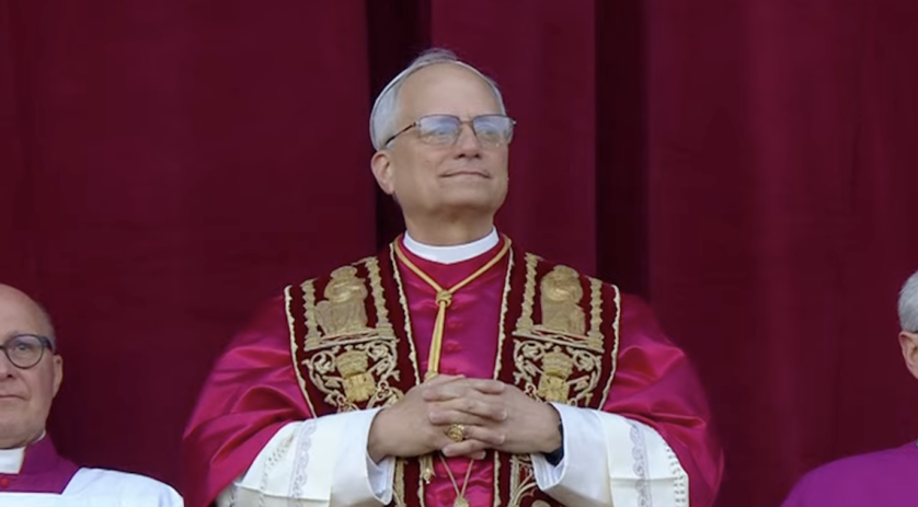 Robert Francis Prevost é o novo papa e escolhe o nome Leão XIV