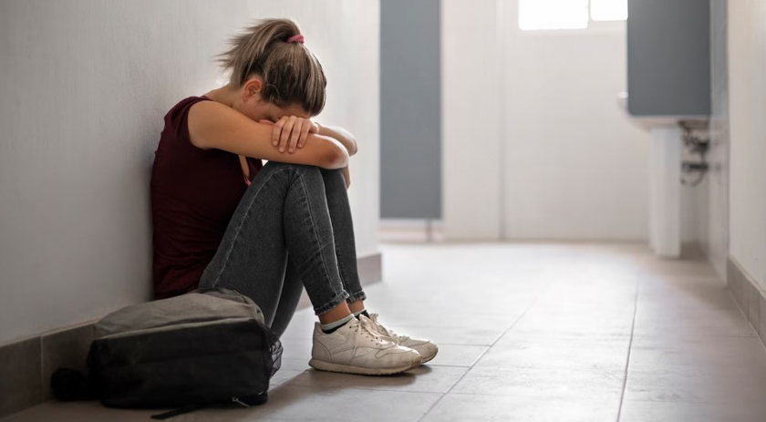 Automutilação entre adolescentes: pesquisa aponta motivações e acende sinal de alerta