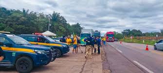 Caminhoneiros voltam a bloquear seis rodovias federais no país