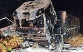 Incêndio destrói cabine de caminhão carregado com soja no interior de Iraceminha
