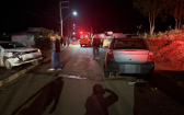 Colisão frontal entre dois carros deixa jovem ferida em SC