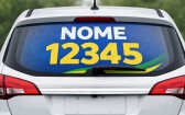 Adesivo de campanha no carro pode colocar seguro em risco durante as eleições, alerta FenSeg