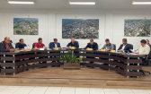Câmara aprova em primeiro turno a LDO 2027 e projetos que somam R$ 926 mil