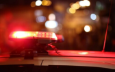 Homem é morto a tiros em frente a bar durante a madrugada em SC