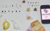 Mulher é presa por tráfico de drogas no bairro São Pedro