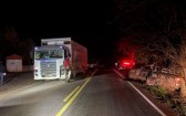 Motorista de 69 anos morre em colisão entre caminhonete e caminhão na SC-283