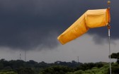Paraná recebe alerta para onda de tempestades com chuva forte e ventos de até 70 km/h
