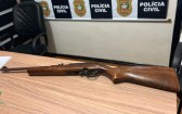 Suspeito é preso em flagrante durante cumprimento de mandado por ameaça e posse irregular de arma