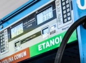 Conselho eleva de 30% para 32% teor de etanol na gasolina por 180 dias