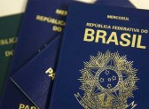 Número de passaportes expedidos no Brasil quase dobra em 2022