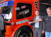 Cresol Evolução renova parceria com piloto da Fórmula Truck