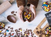 Ao leite, 70% ou diet: qual chocolate é realmente mais saudável na Páscoa?
