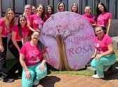 Outubro Rosa: Hospital Regional Terezinha Gaio Basso promove ações para pacientes e servidores