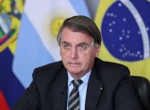 Bolsonaro oficializa a saída de 9 ministros do governo