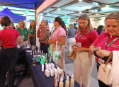 Sicredi Fronteiras apresenta cases de sucesso no Summit Nacional Mulher e Jovem 2025