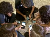 Volta às aulas sem celular: saiba como vai funcionar a nova lei
