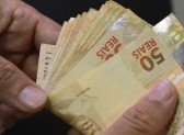 Só um em cada quatro reajustes salariais repõe a inflação em 2022