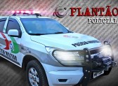 Homem invade creche com faca, entra em luta e é imobilizado em SC