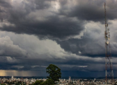 Defesa Civil emite alerta para temporais isolados em Santa Catarina