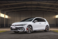 Volkswagen abre novo lote do Golf GTI no Brasil por R$ 430 mil